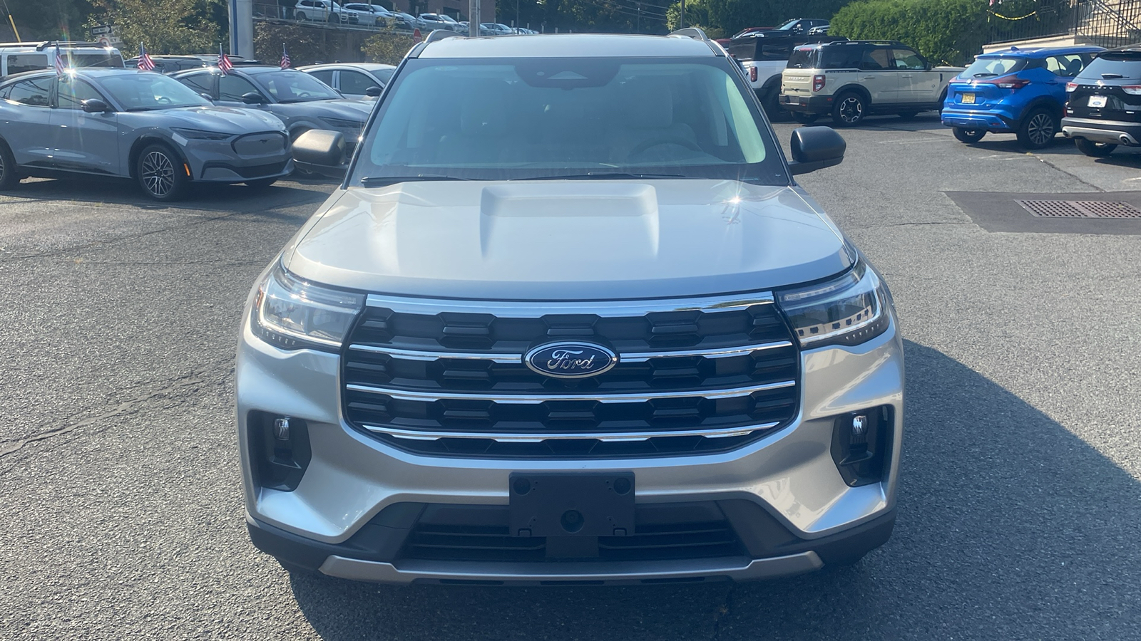 2025 Ford Explorer Active 2