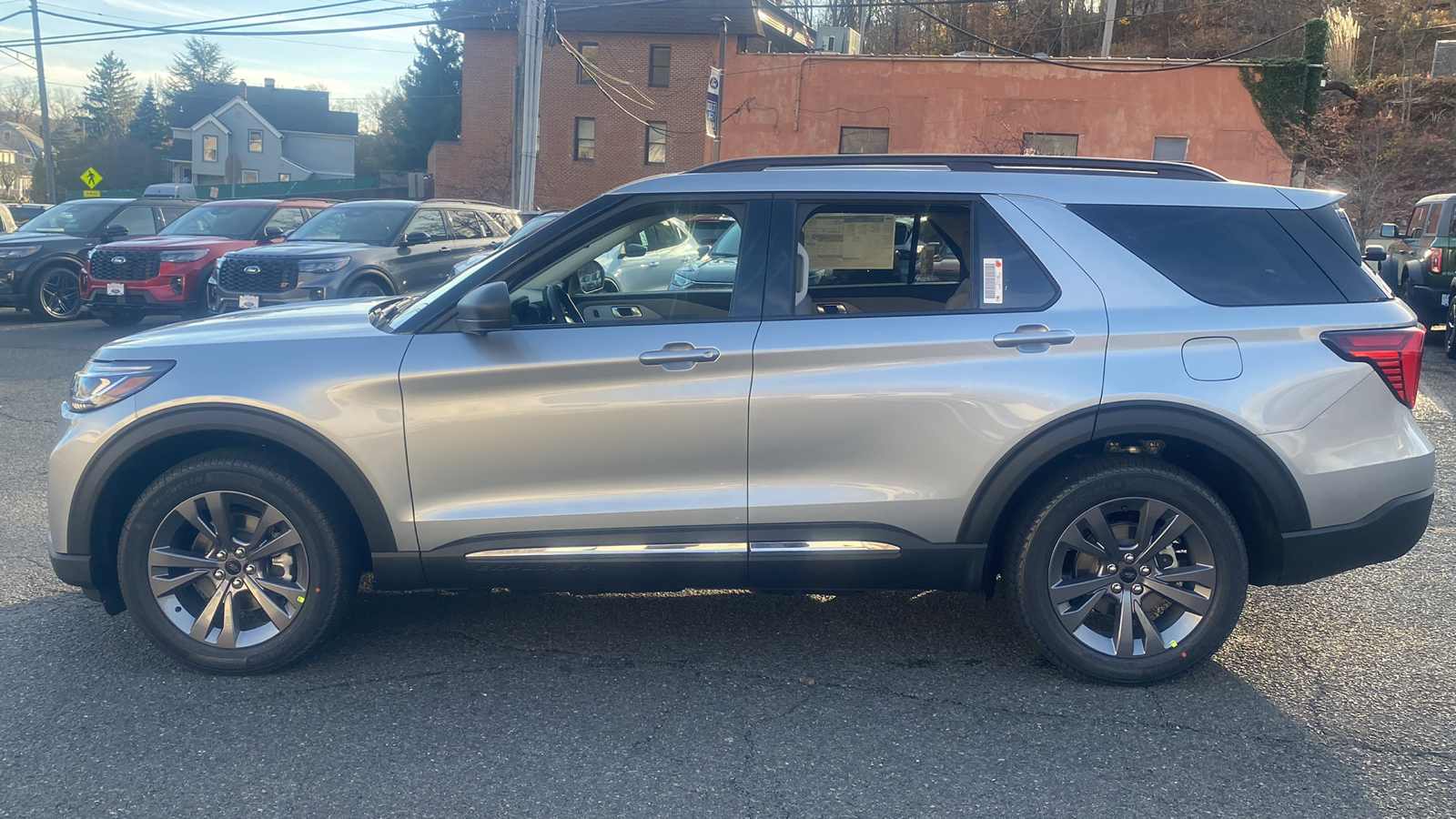 2025 Ford Explorer Active 4