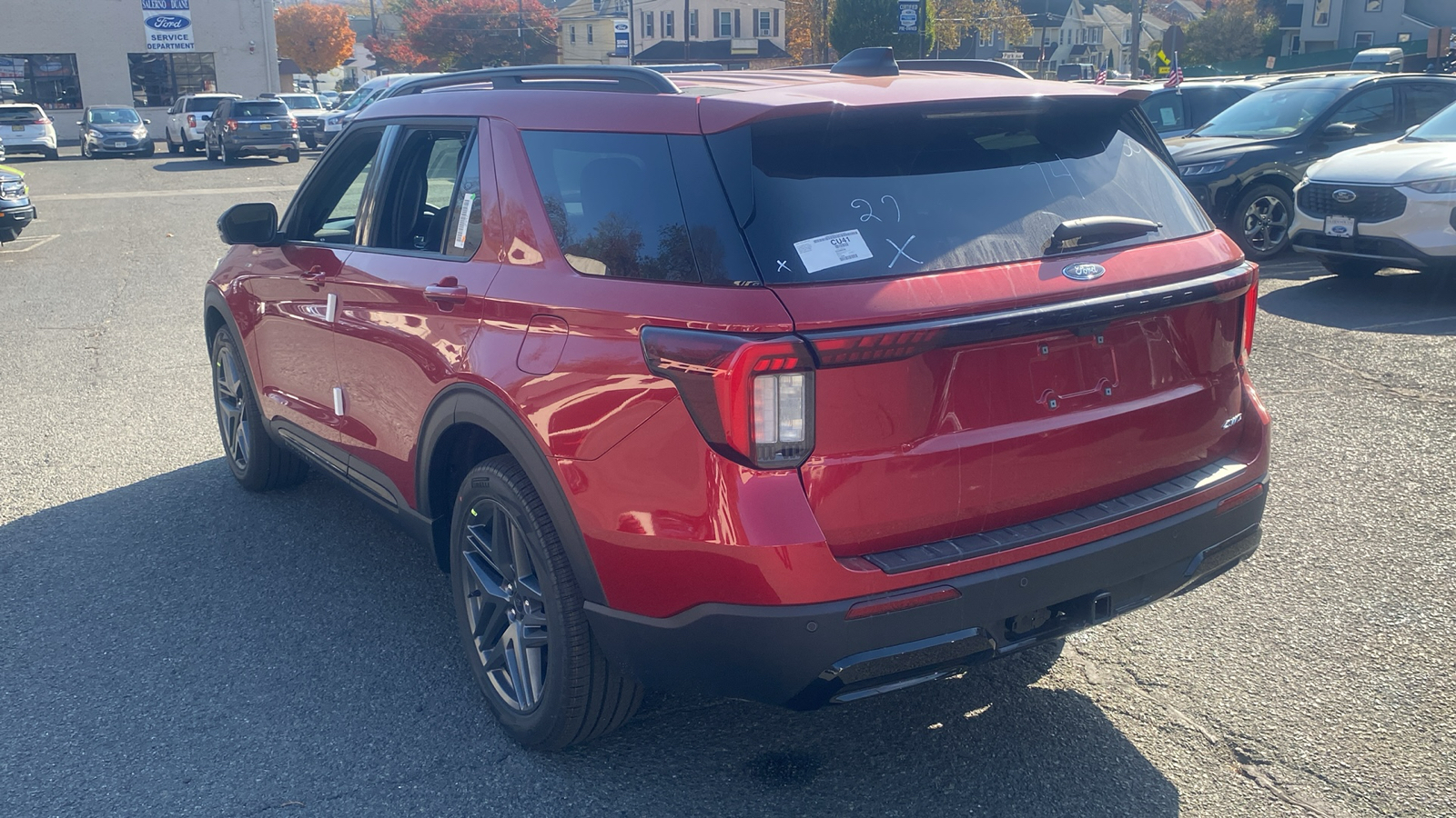 2025 Ford Explorer ST-Line 26