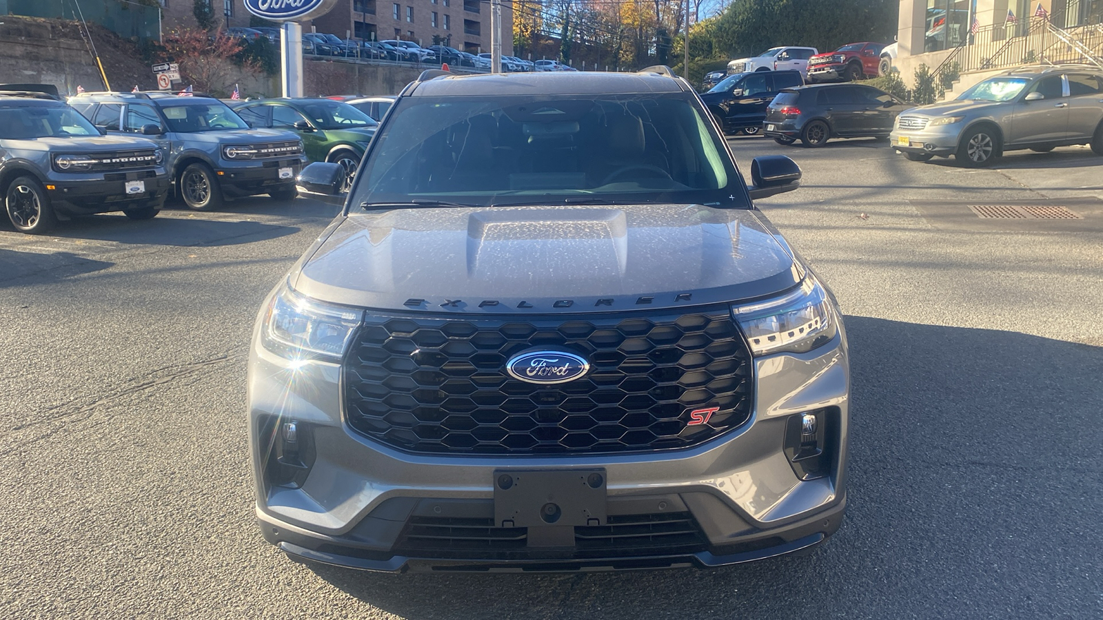 2025 Ford Explorer ST 2