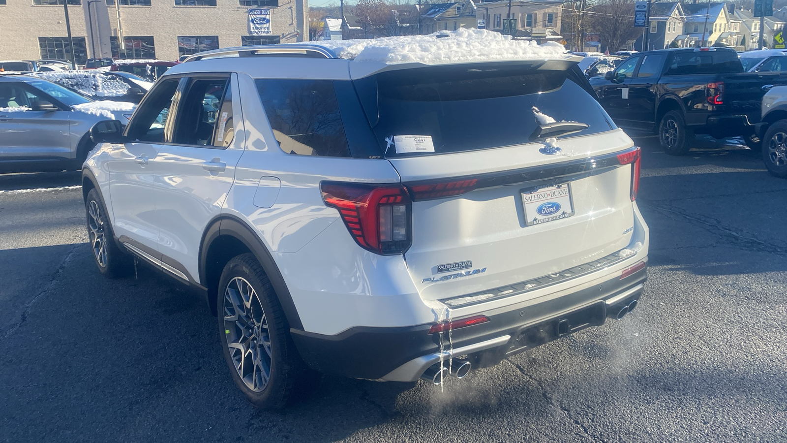 2025 Ford Explorer Platinum 26