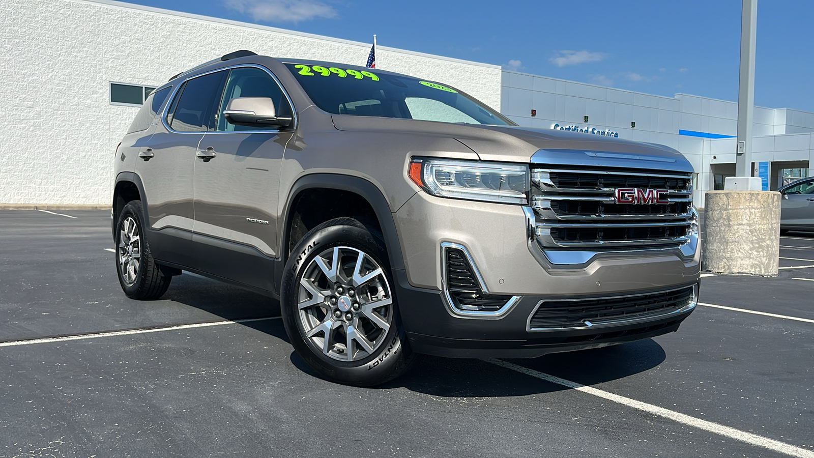 2023 GMC Acadia SLE 1