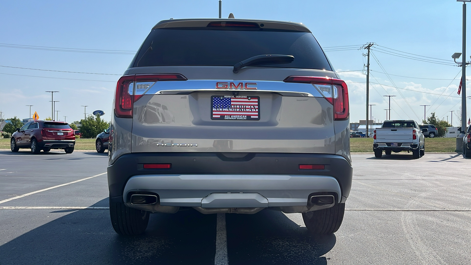 2023 GMC Acadia SLE 4