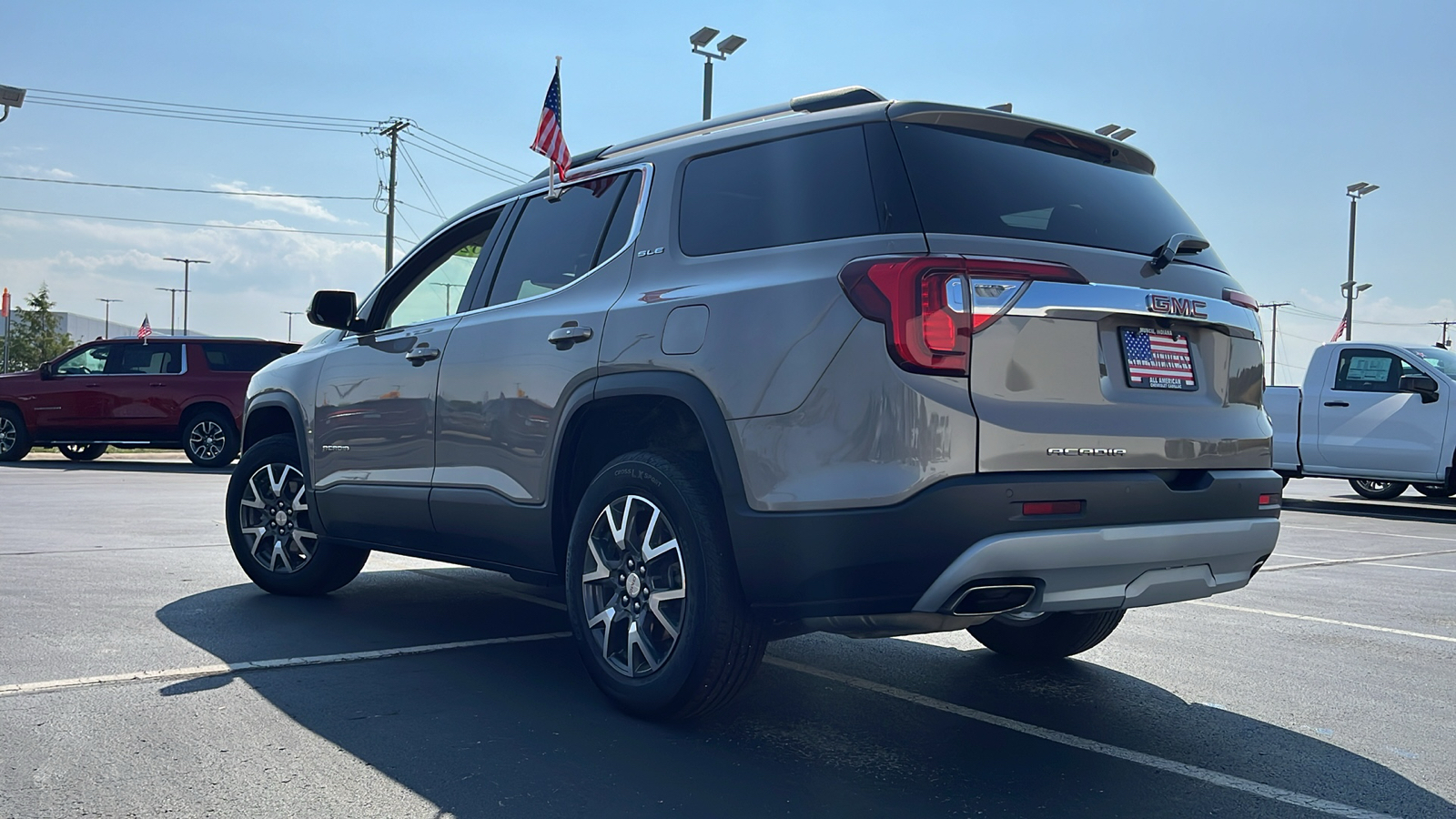 2023 GMC Acadia SLE 5