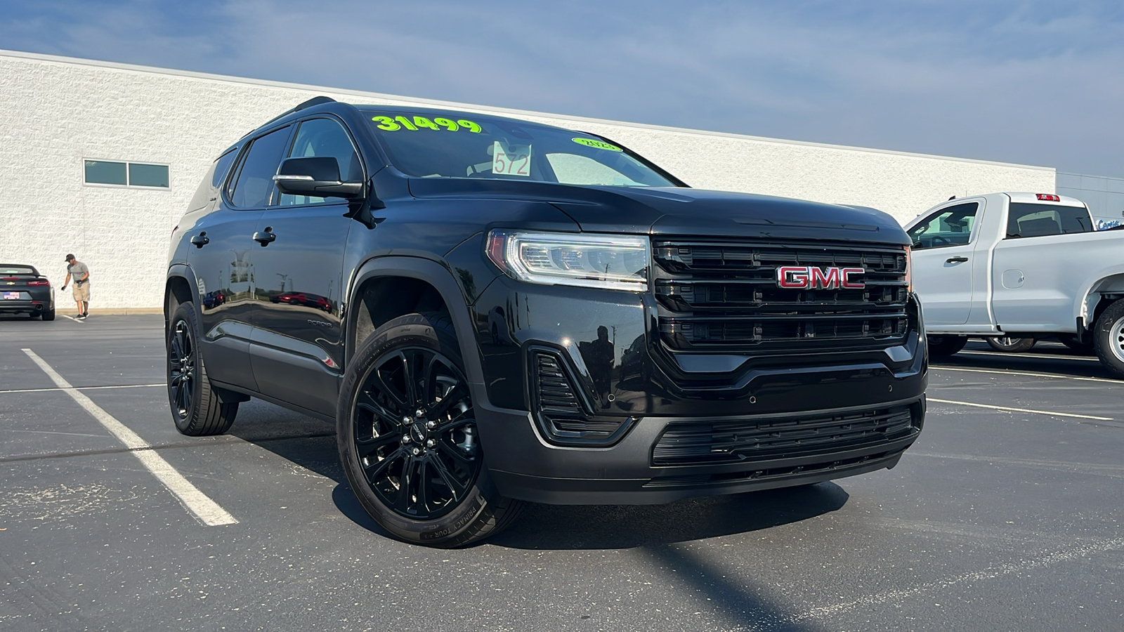 2023 GMC Acadia SLE 1