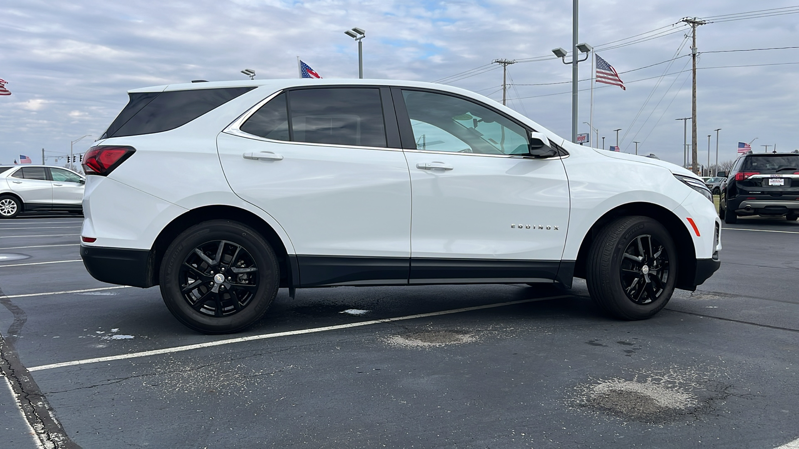 2022 Chevrolet Equinox LT 2