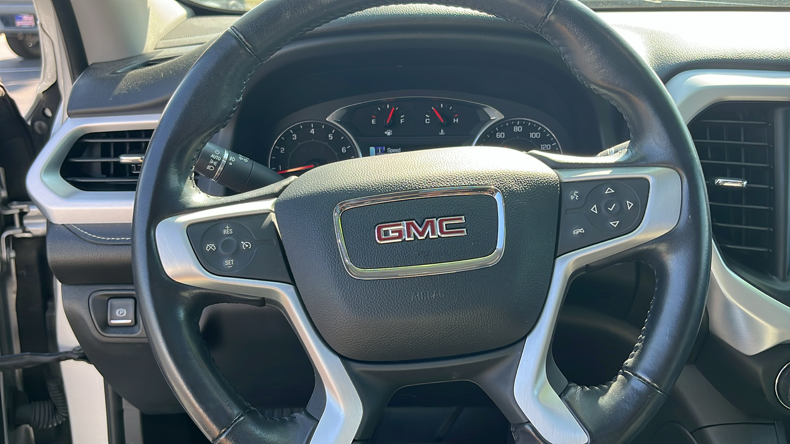 2019 GMC Acadia SLT-1 29