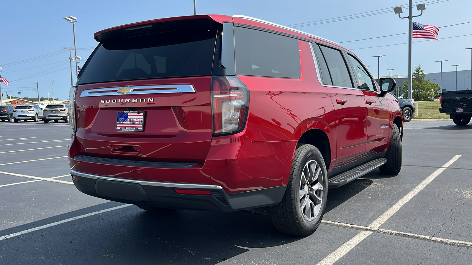 2023 Chevrolet Suburban LS 3