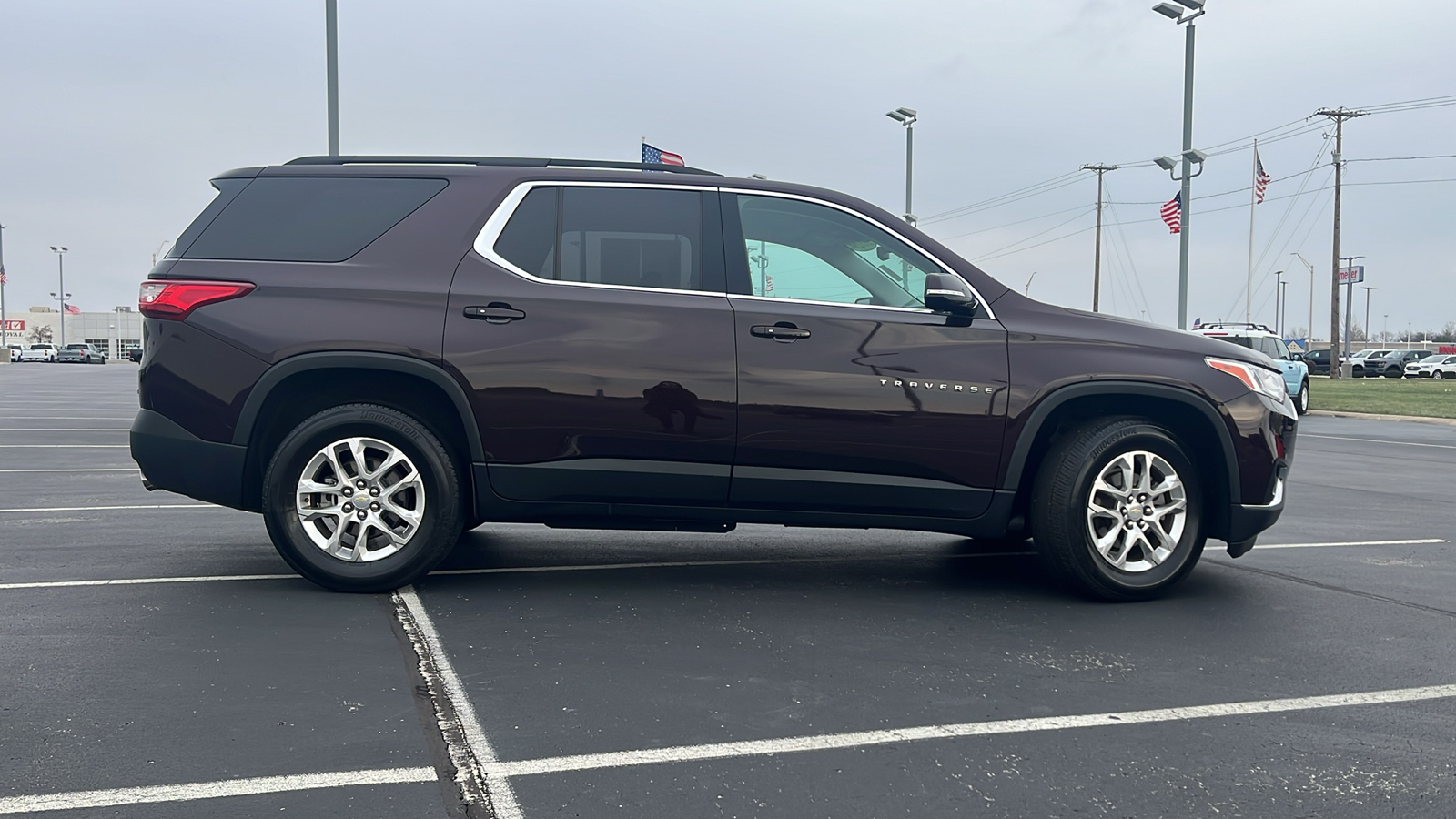 2020 Chevrolet Traverse LT 2