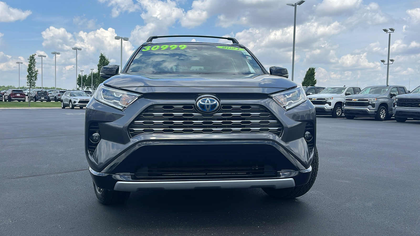 2021 Toyota RAV4 Hybrid XSE 8