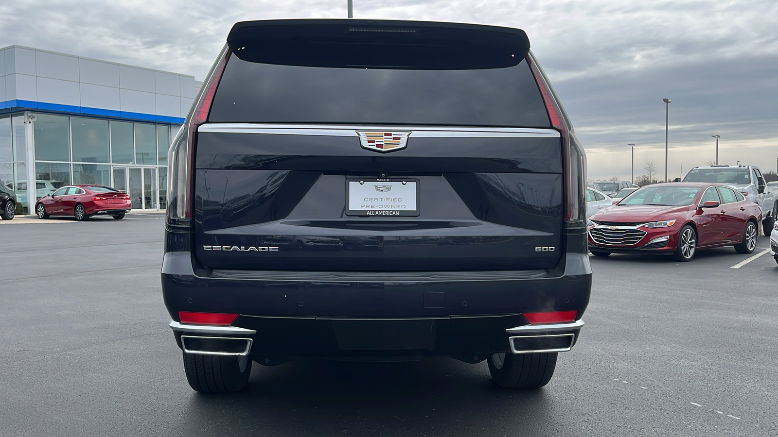 2022 Cadillac Escalade Luxury 4
