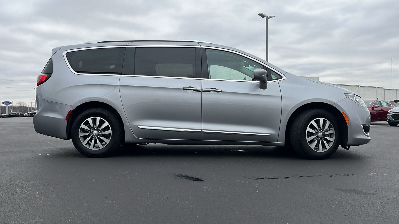 2020 Chrysler Pacifica Touring L Plus 2