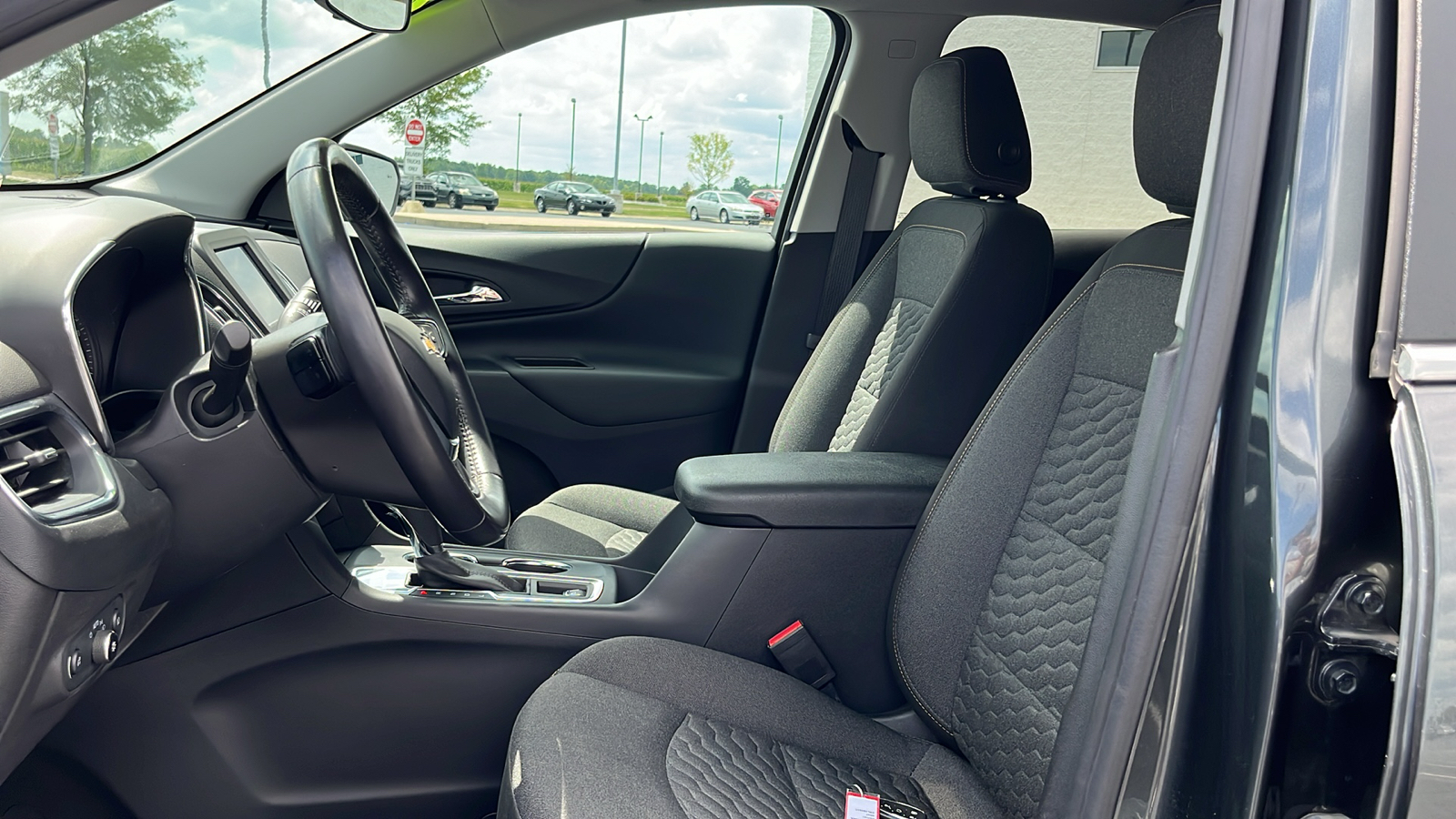 2021 Chevrolet Equinox LT 10