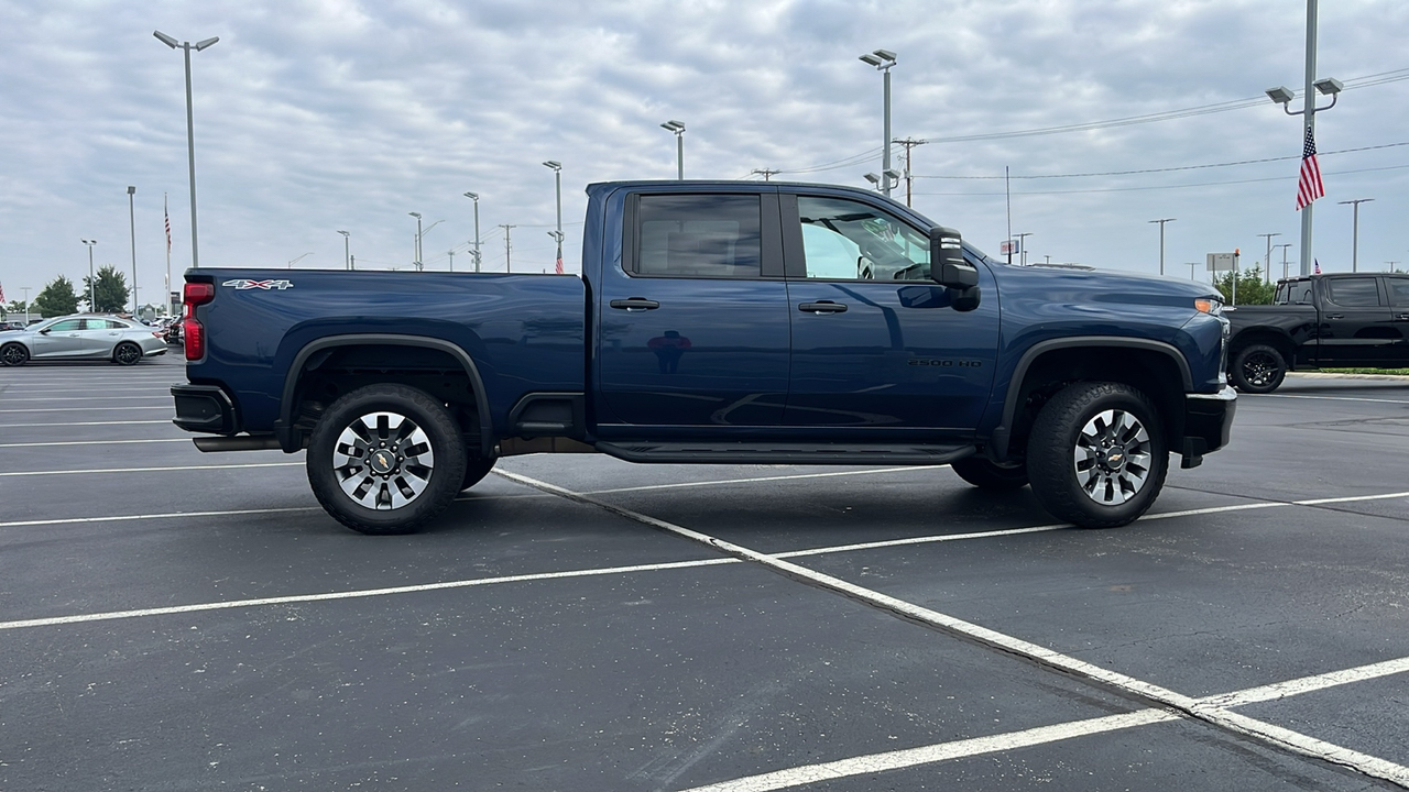 2023 Chevrolet Silverado 2500HD Custom 2