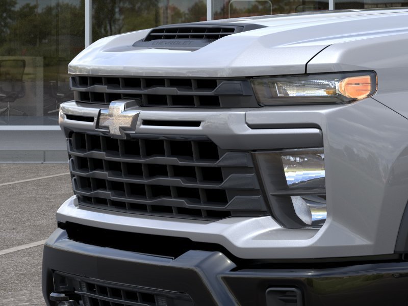 2024 Chevrolet Silverado 2500HD Custom 13