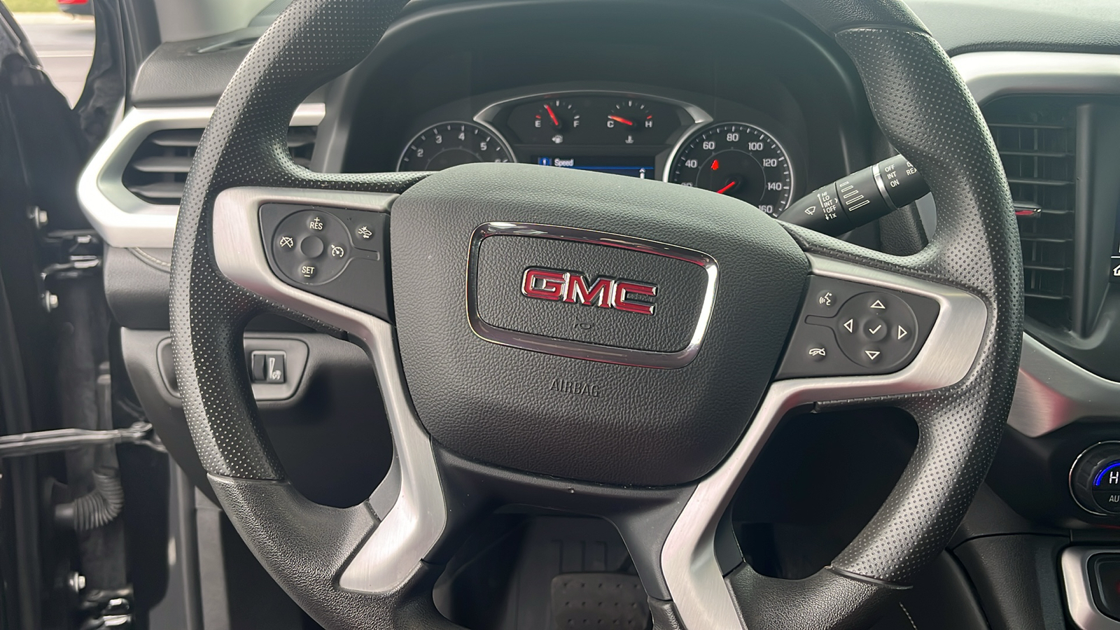 2021 GMC Acadia SLE 28