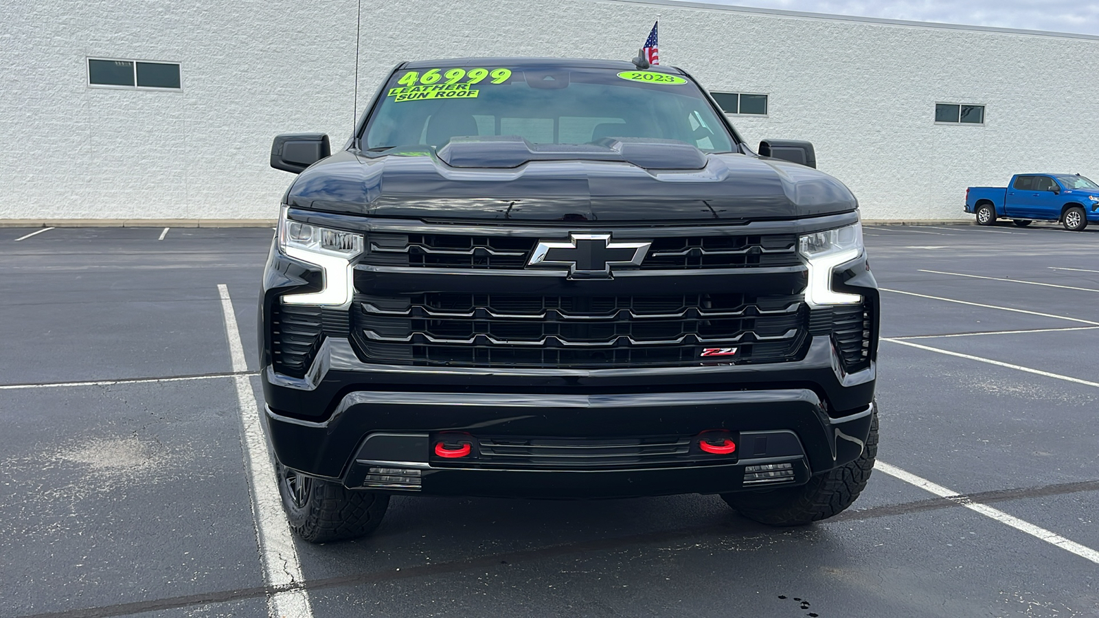 2023 Chevrolet Silverado 1500 LT Trail Boss 8