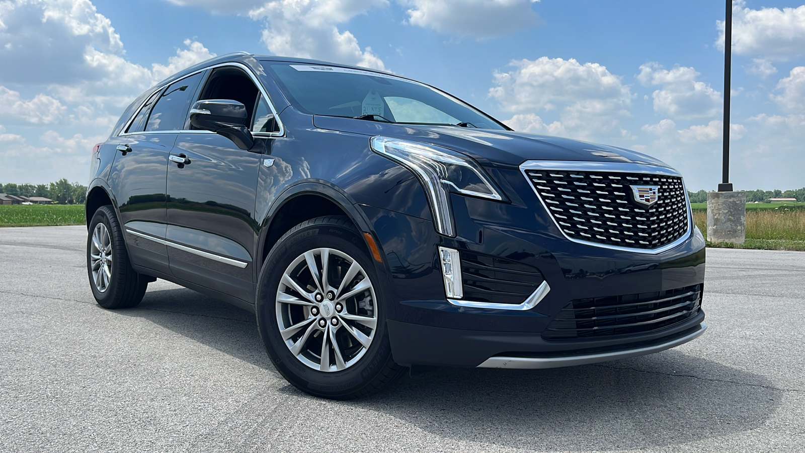 2021 Cadillac XT5 Premium Luxury 1