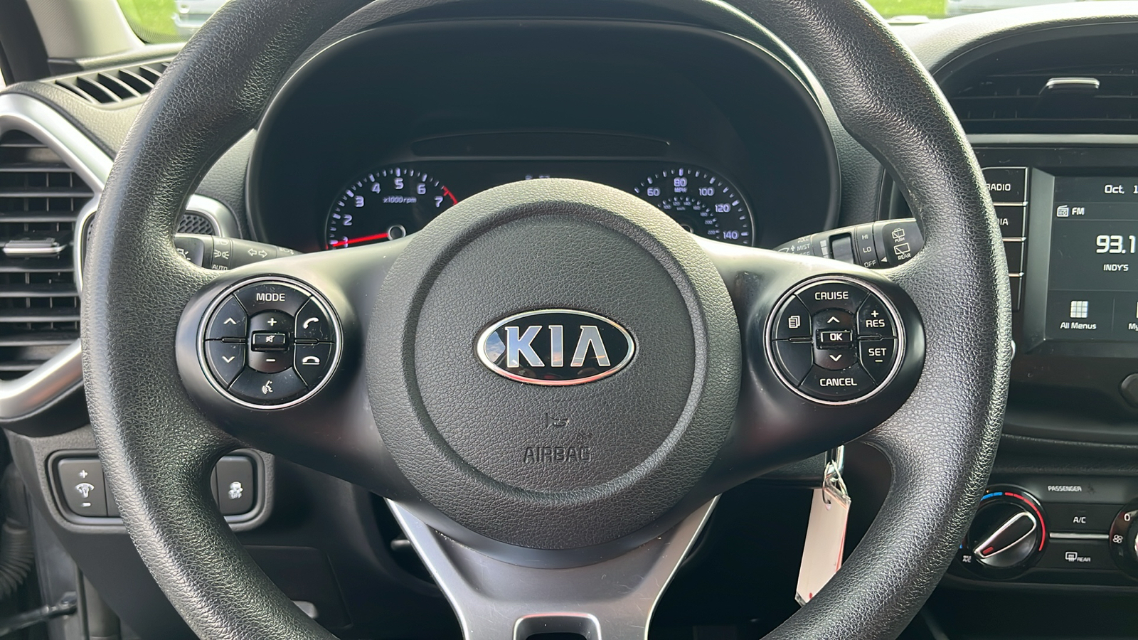 2020 Kia Soul LX 29