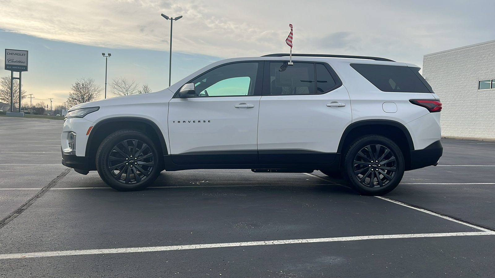 2022 Chevrolet Traverse RS 6