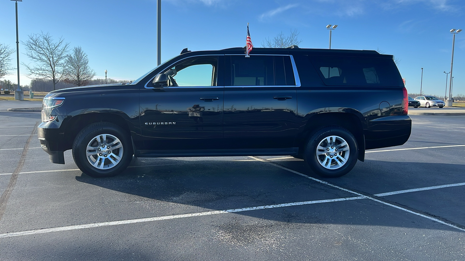 2020 Chevrolet Suburban LS 6