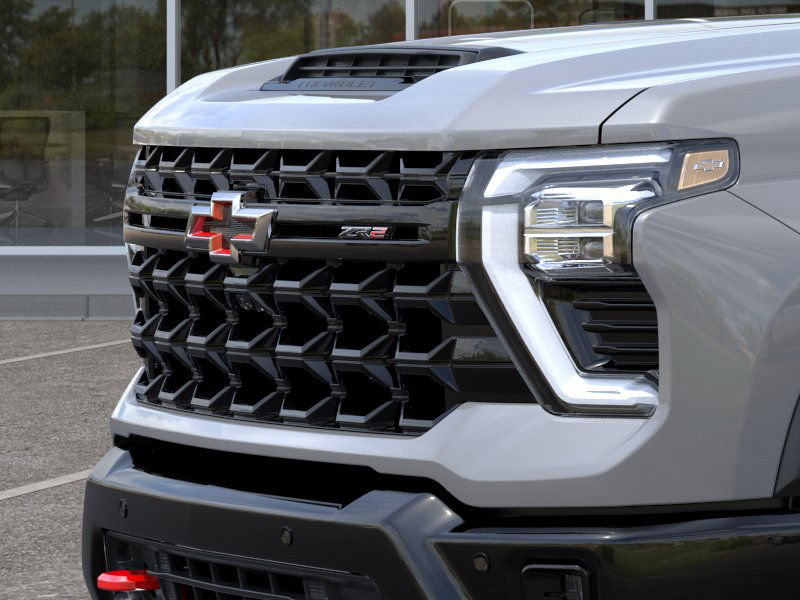 2025 Chevrolet Silverado 2500HD ZR2 13