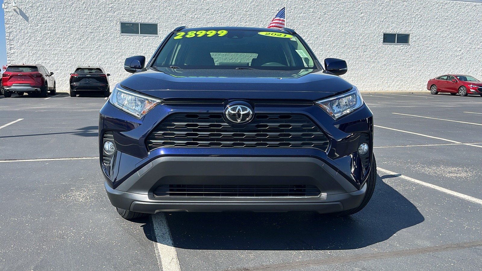 2021 Toyota RAV4 XLE 8