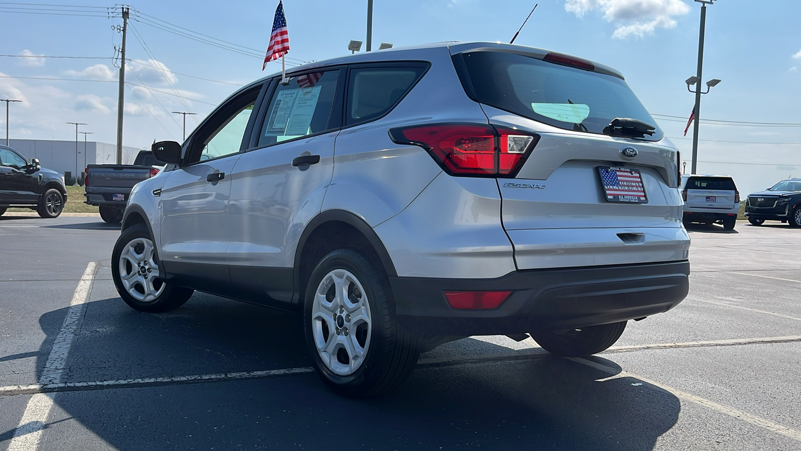 2019 Ford Escape S 5