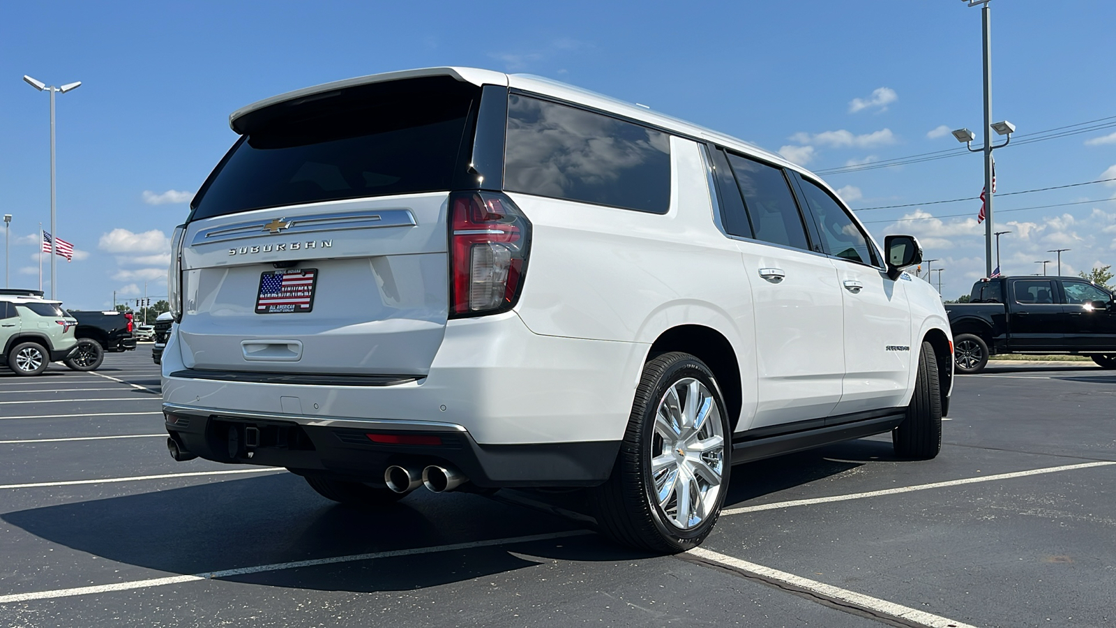 2021 Chevrolet Suburban High Country 3