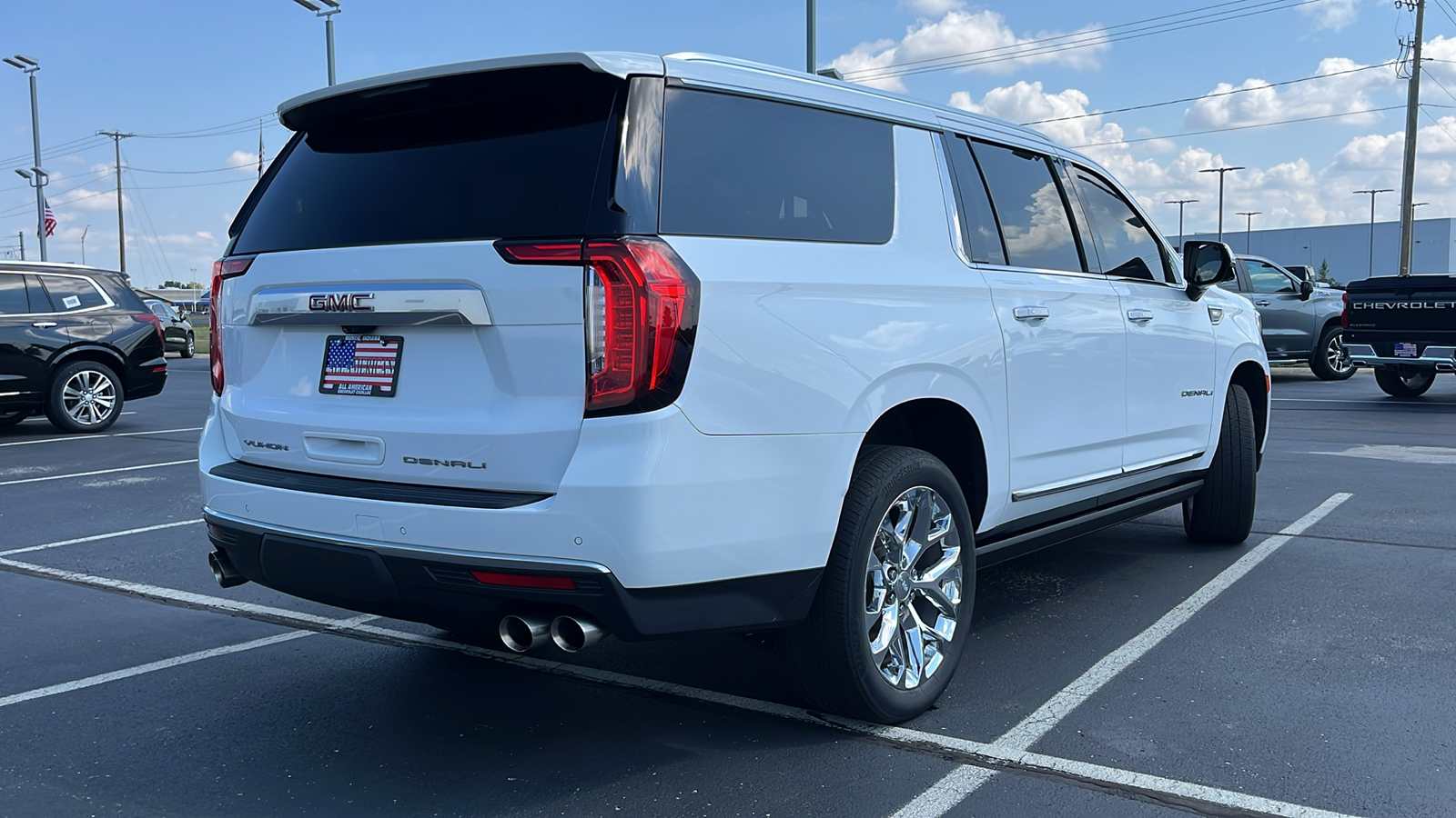 2021 GMC Yukon XL Denali 3