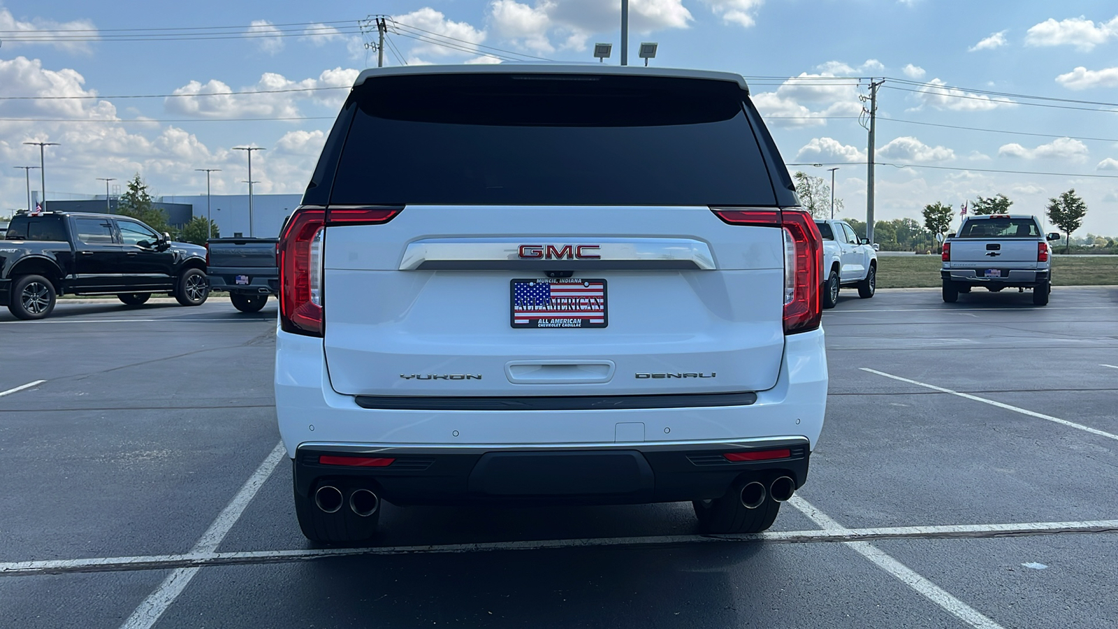 2021 GMC Yukon XL Denali 4