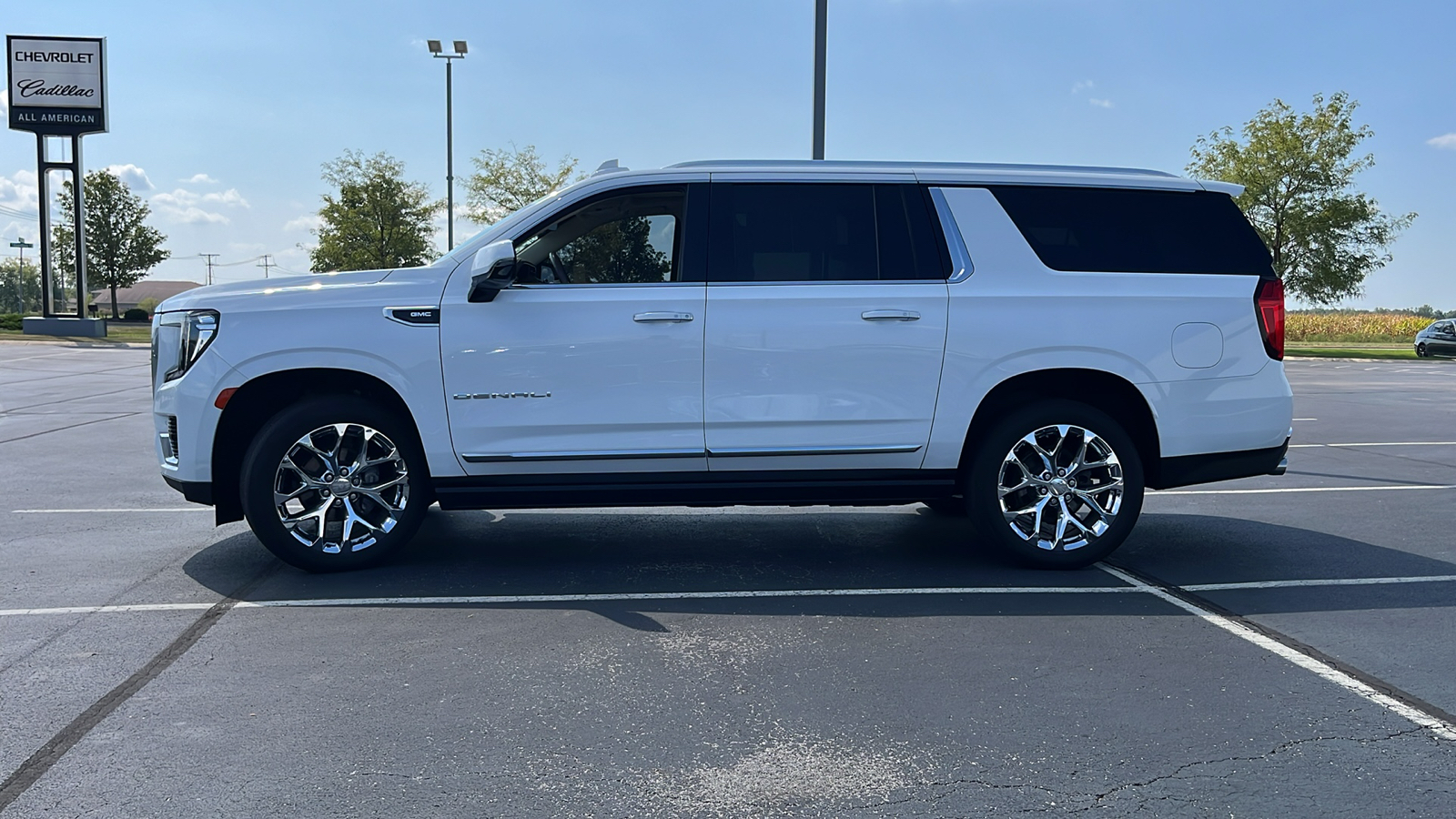 2021 GMC Yukon XL Denali 6