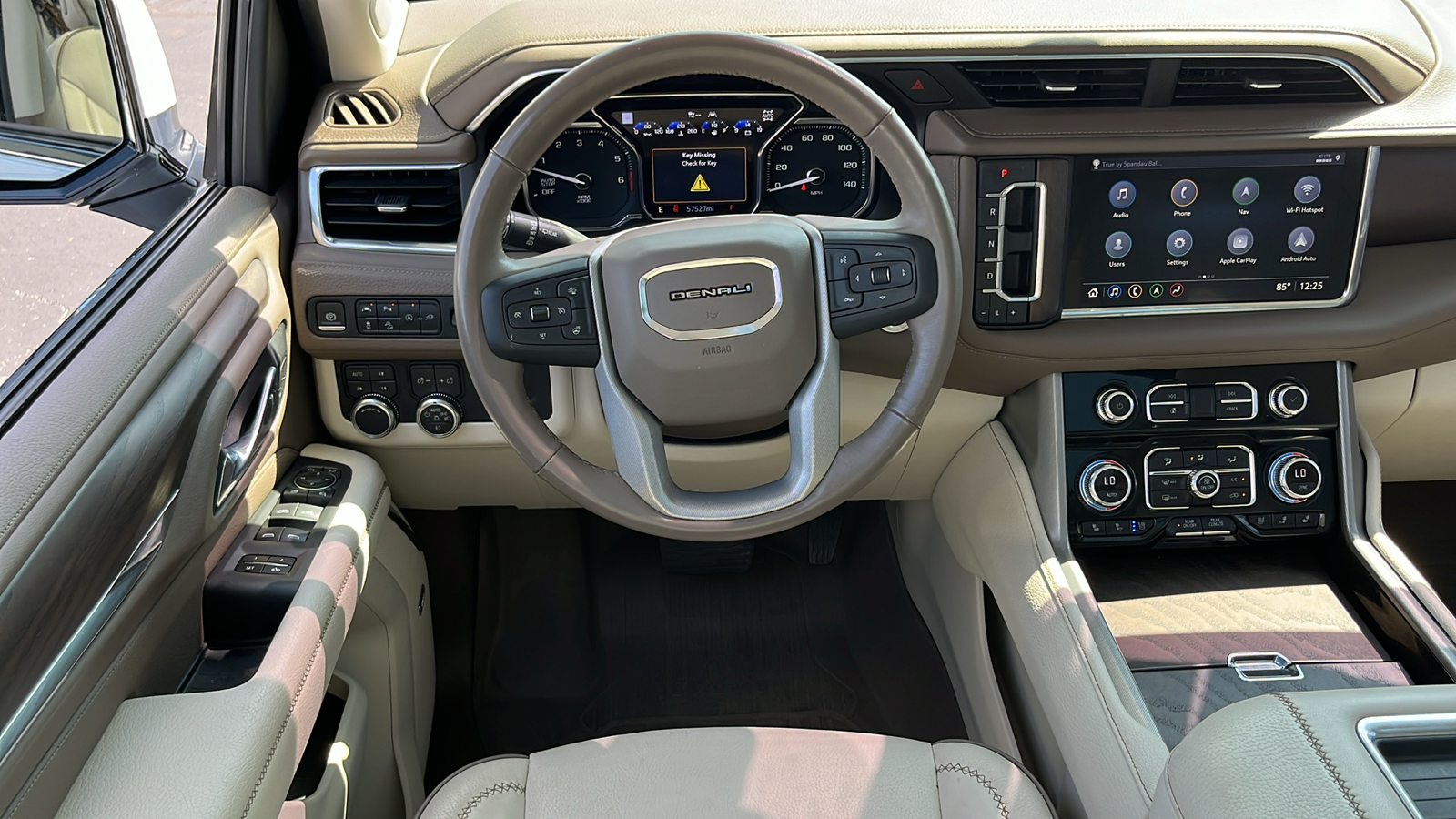 2021 GMC Yukon XL Denali 35