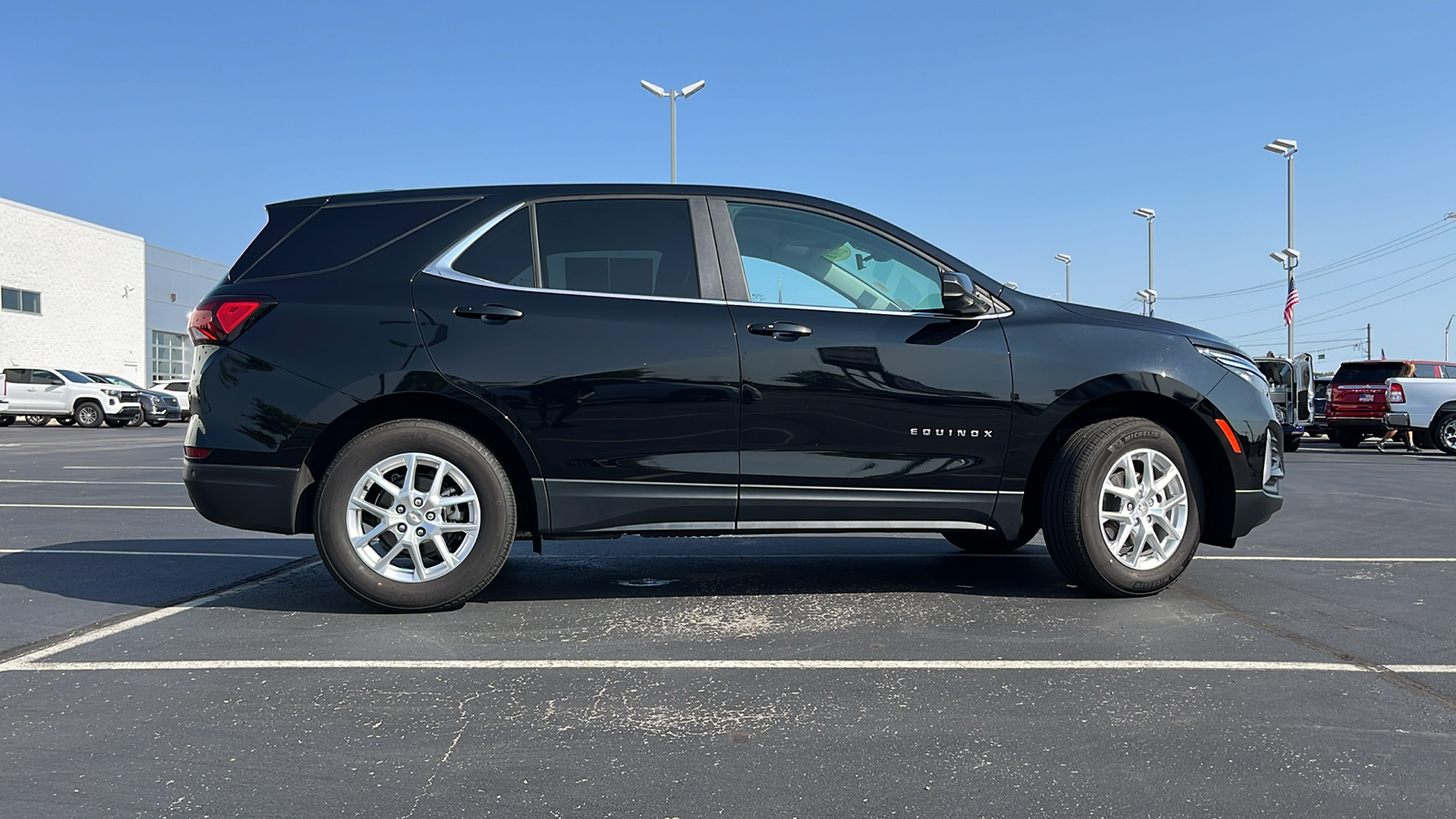 2022 Chevrolet Equinox LT 2