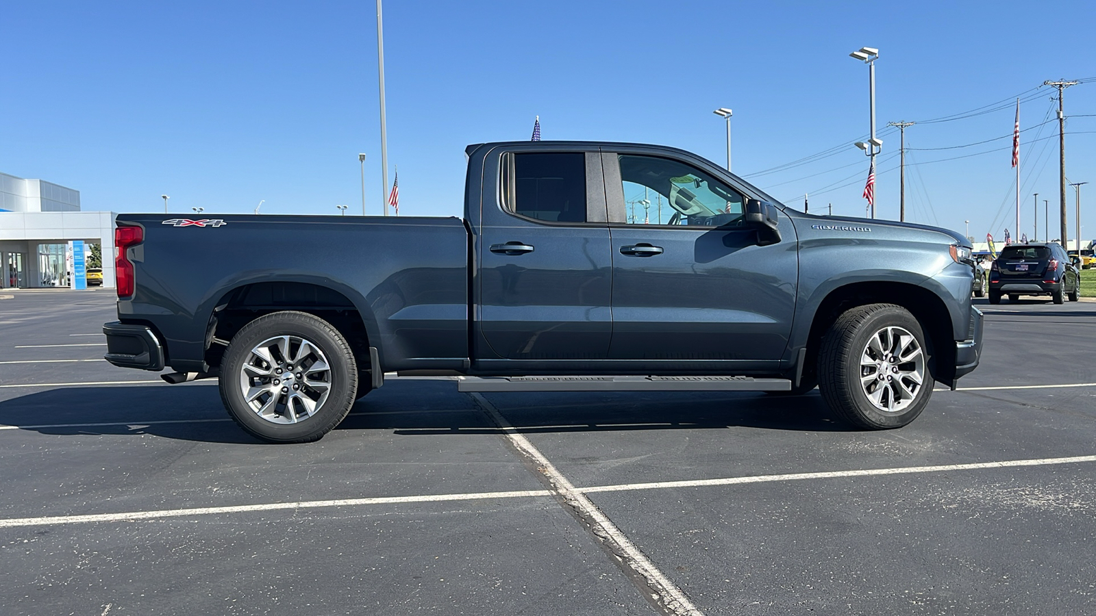 2020 Chevrolet Silverado 1500 RST 2