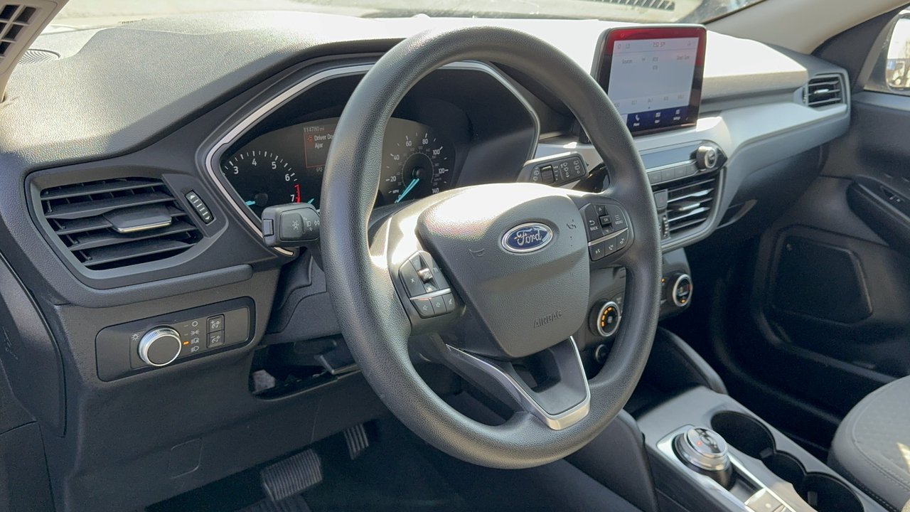 2020 Ford Escape SE 16