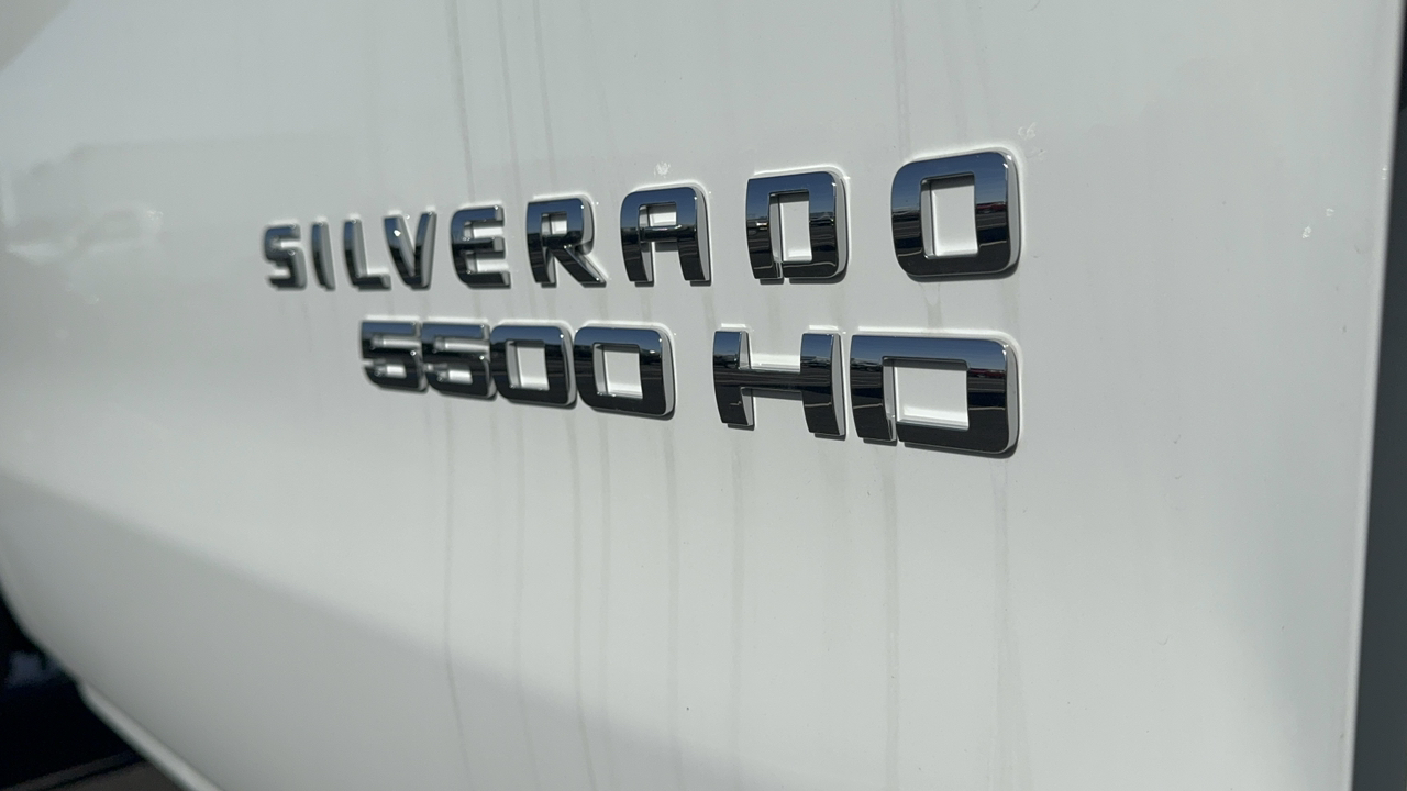 2023 Chevrolet Silverado 5500HD Work Truck 5