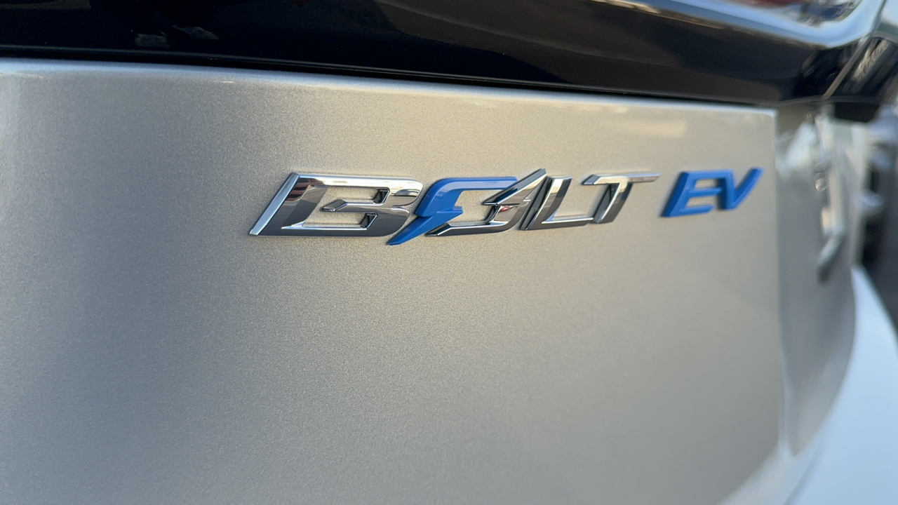 2023 Chevrolet Bolt EV 2LT 9
