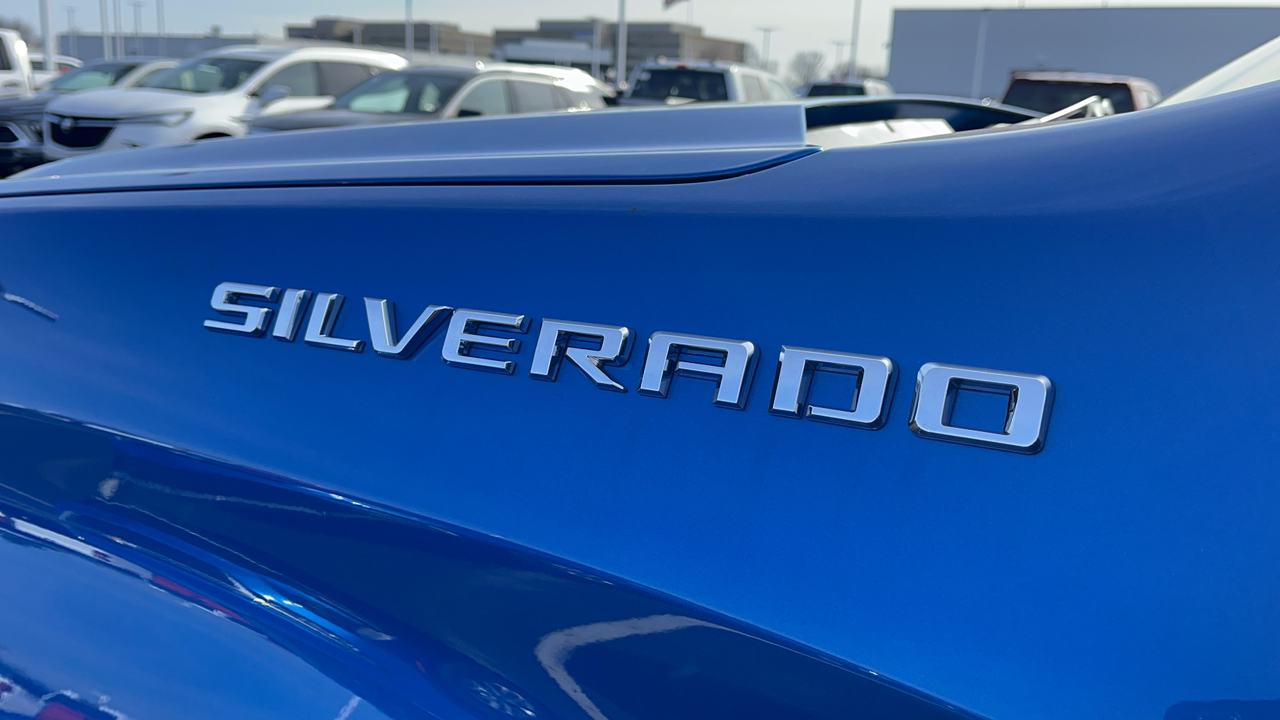 2024 Chevrolet Silverado 1500 RST 38