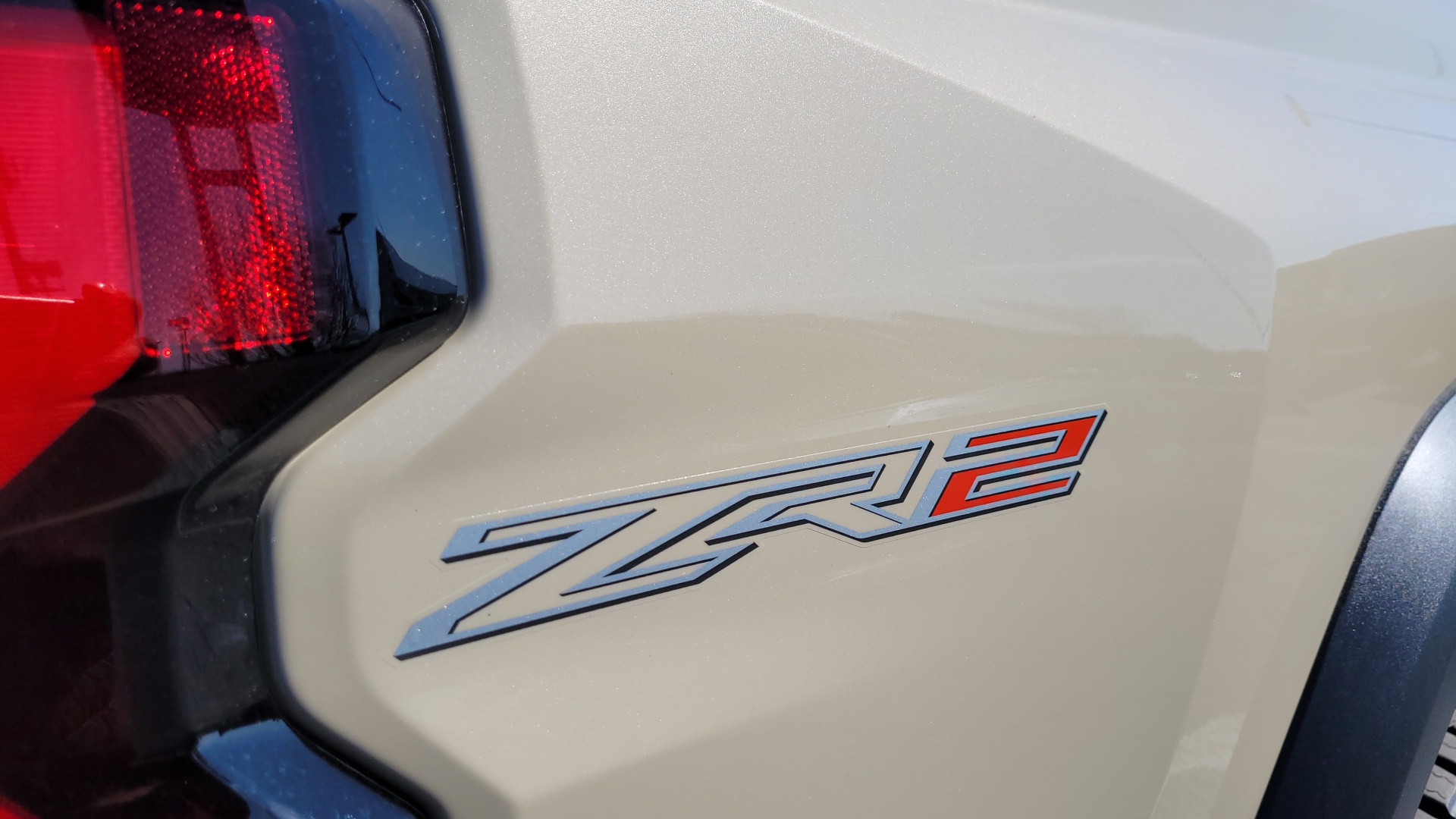 2024 Chevrolet Colorado ZR2 6