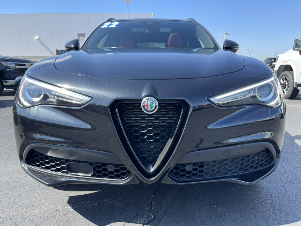 2022 Alfa Romeo Stelvio Veloce 37