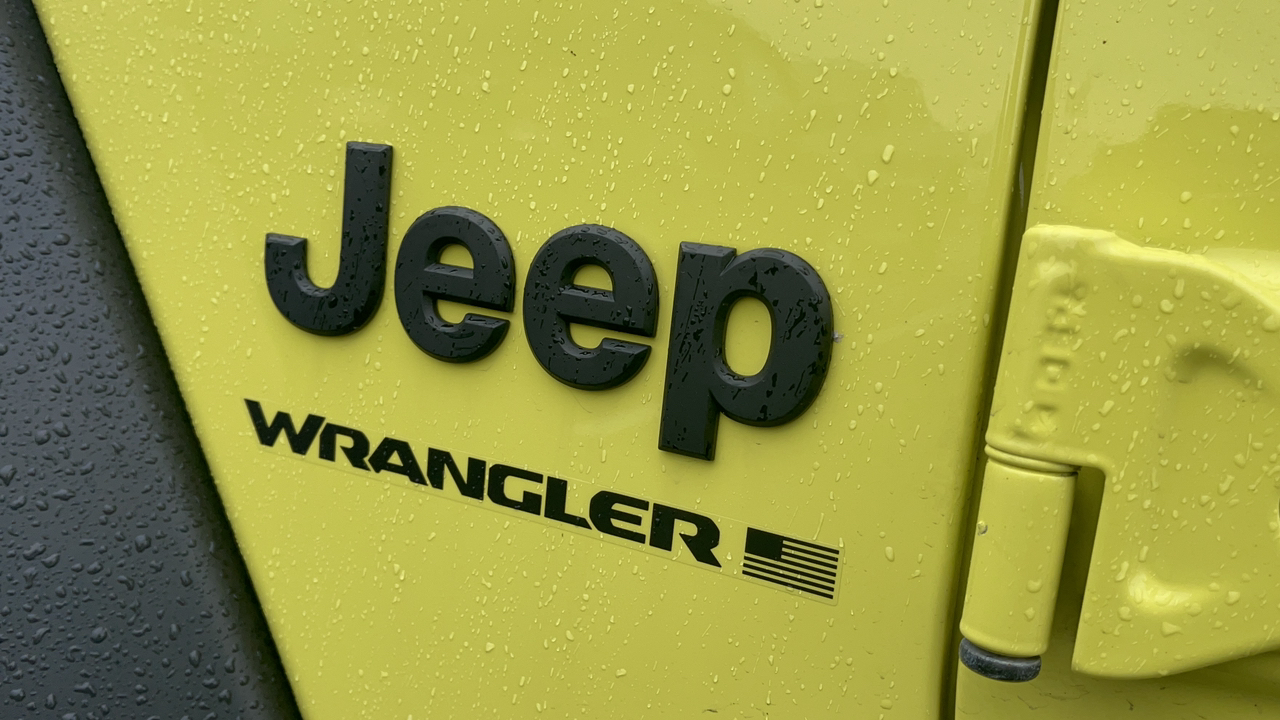 2023 Jeep Wrangler High Tide 28