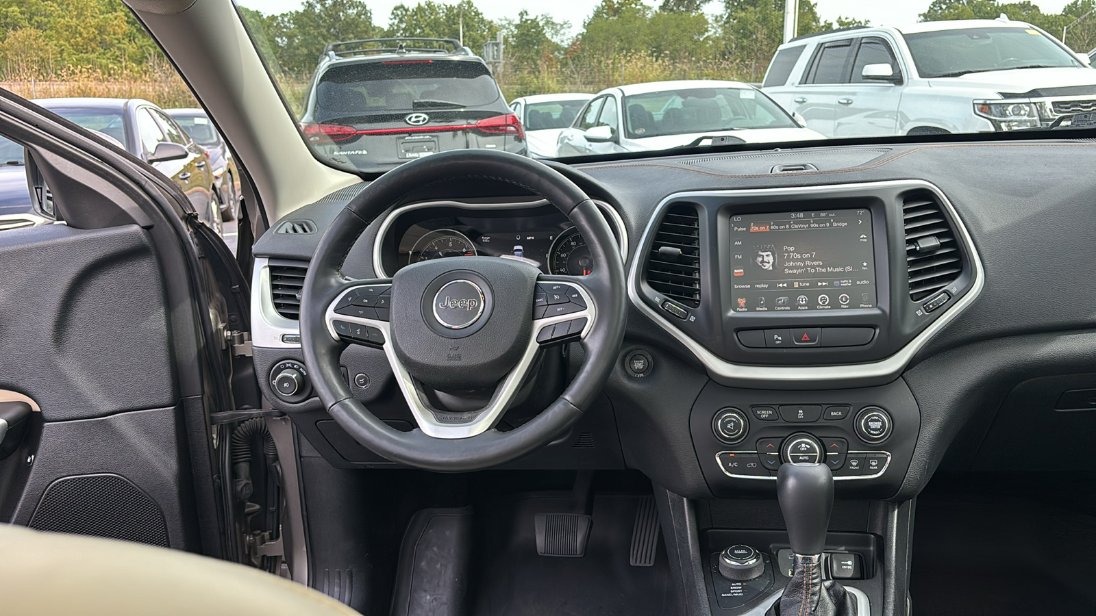 2018 Jeep Cherokee Limited 14