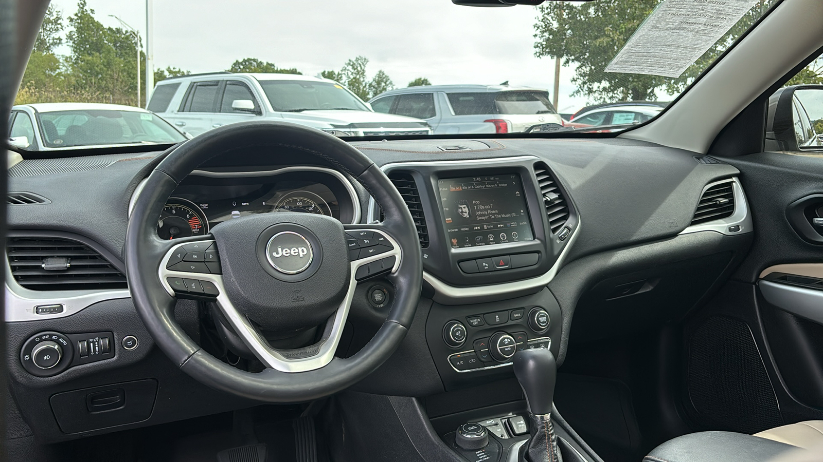 2018 Jeep Cherokee Limited 15