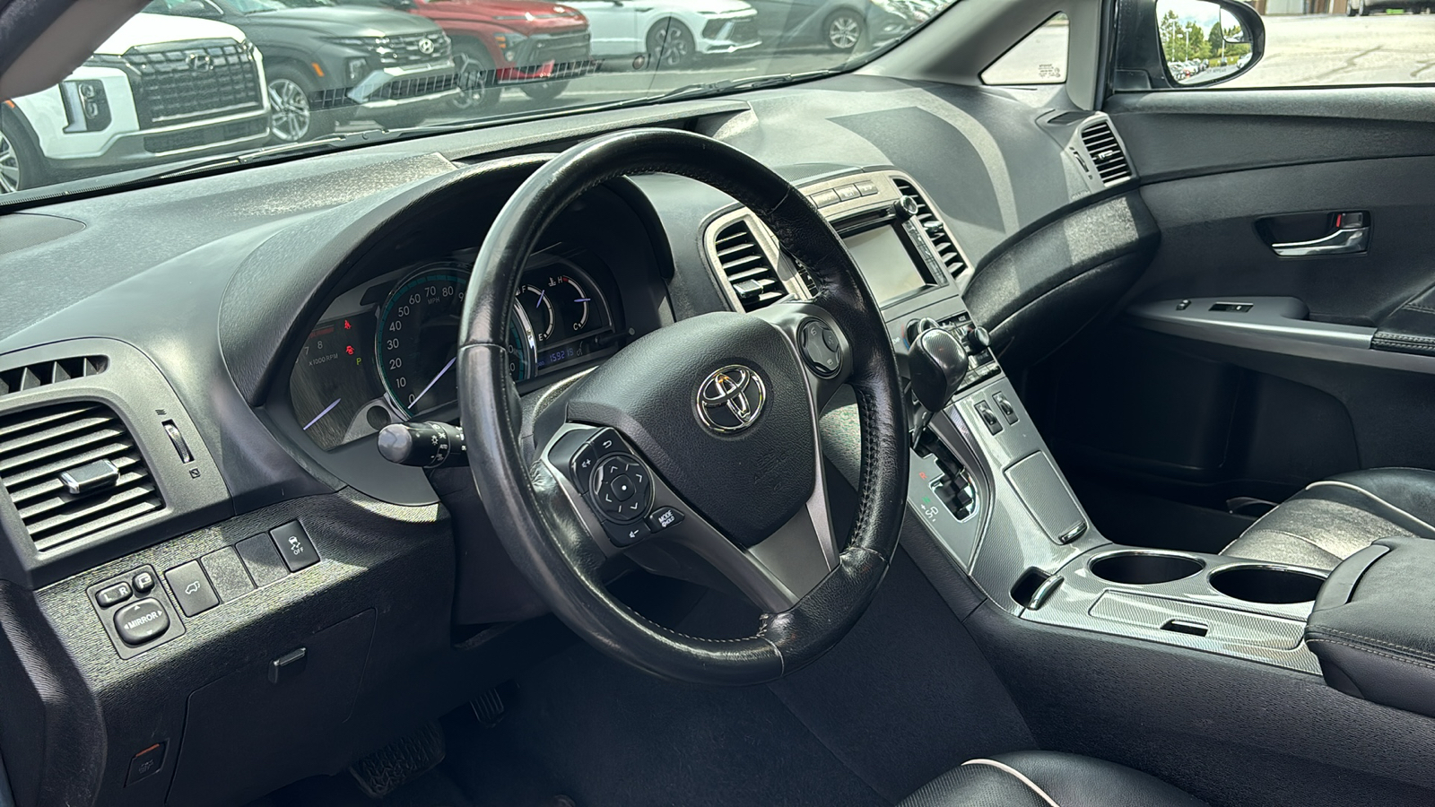 2014 Toyota Venza XLE 30