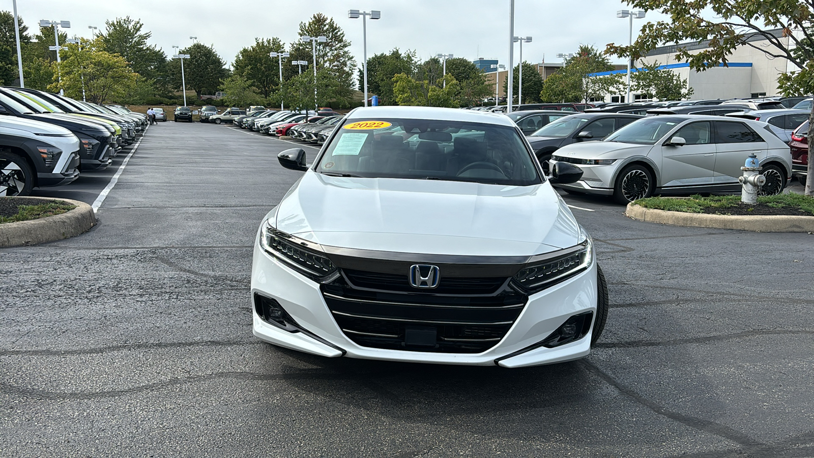 2022 Honda Accord Hybrid Sport 2