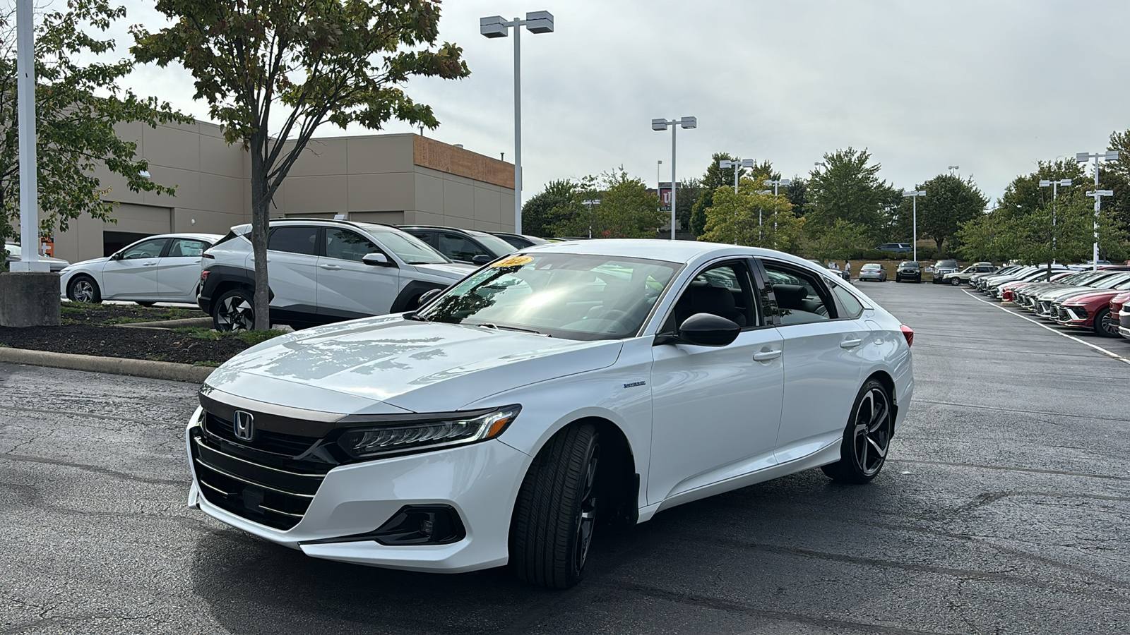 2022 Honda Accord Hybrid Sport 3