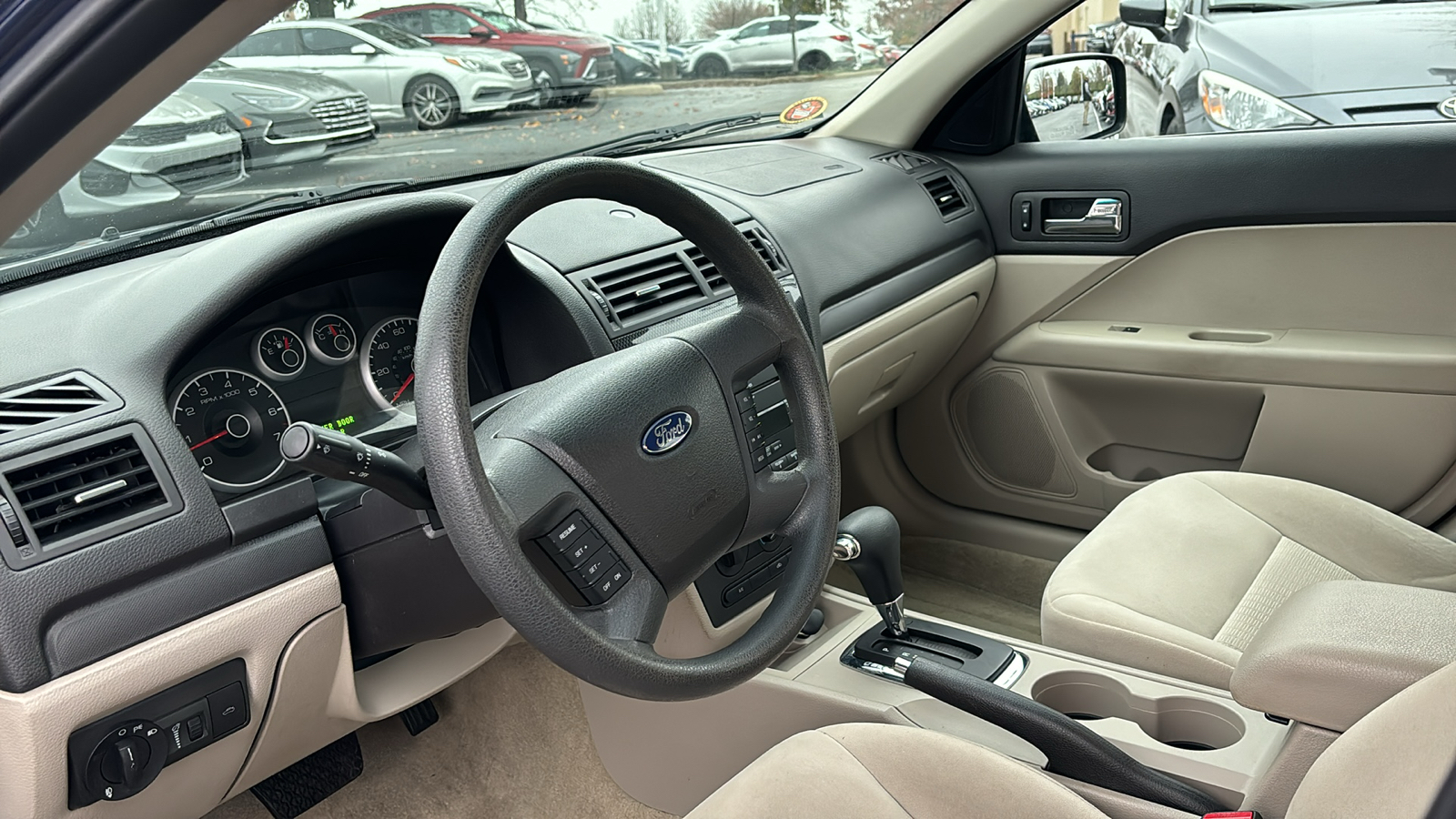 2007 Ford Fusion SE 26