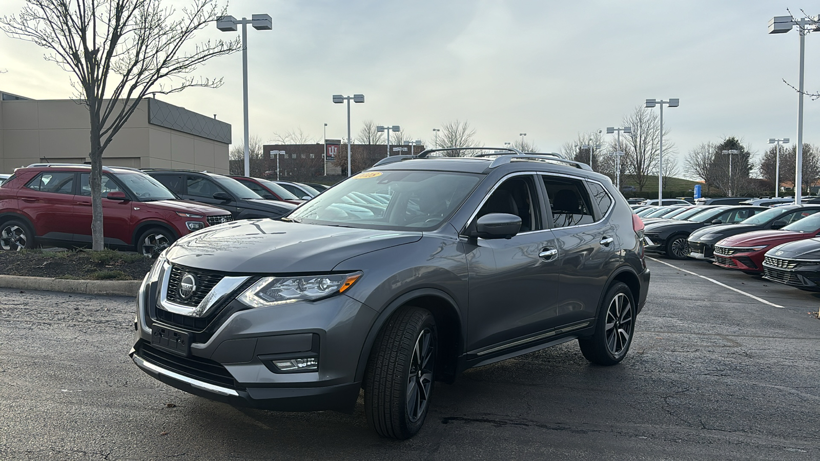 2018 Nissan Rogue SL 3