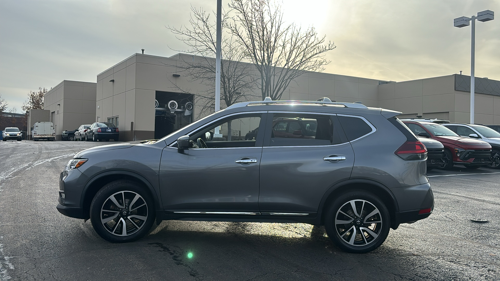 2018 Nissan Rogue SL 4